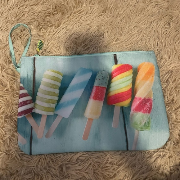 Handbags - NEW Summer Bag